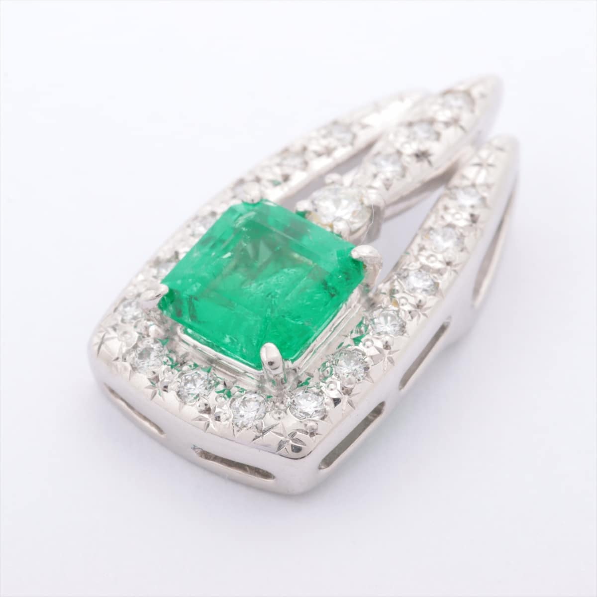 TASAKI Emerald diamond Necklace top Pt900 3.2g 0.64 0.17