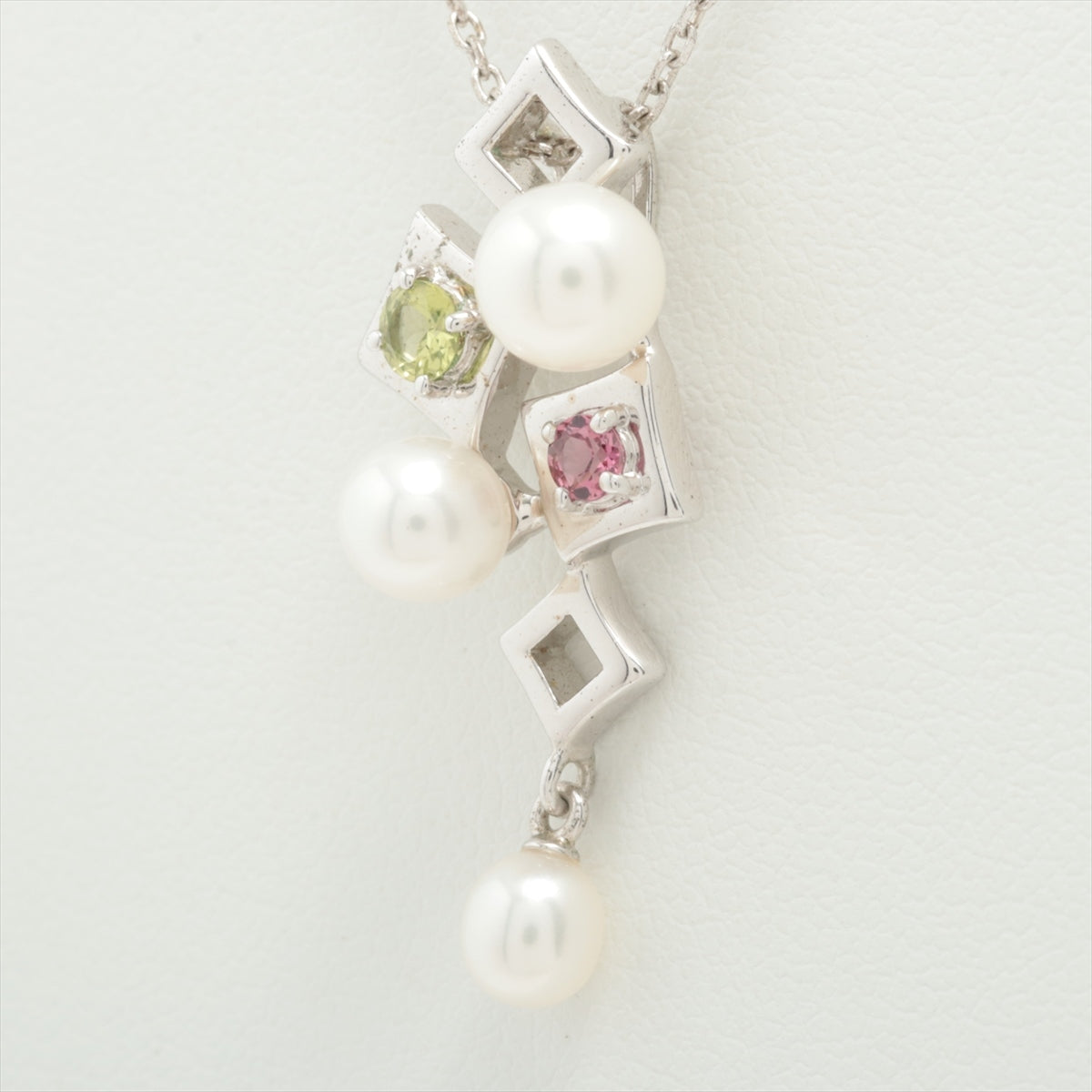 TASAKI Pearl Colored stone Necklace K18WG×SV 3.9g with adjuster (K18WG 0.4g) Main body SV 3.5g