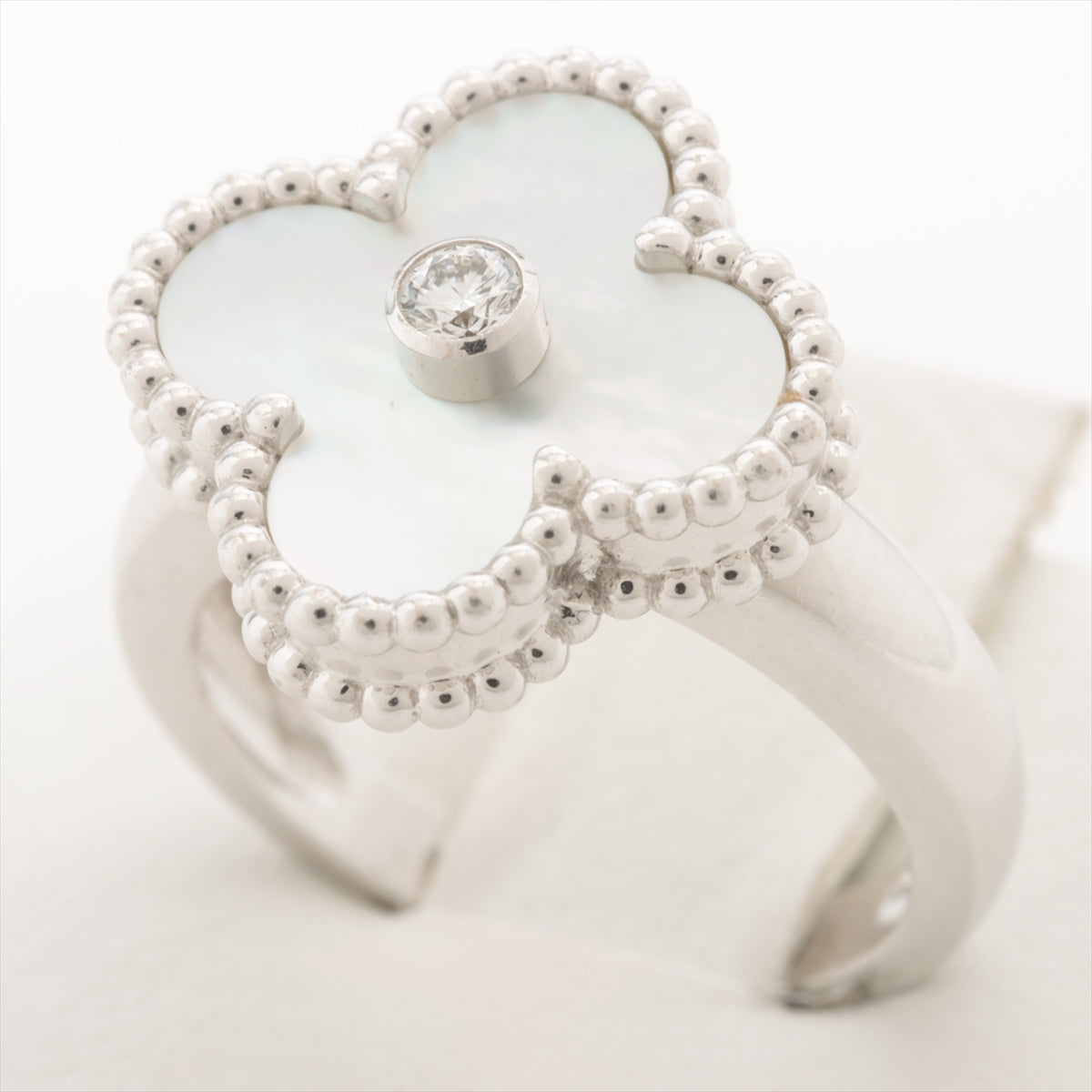 Van Cleef & Arpels Vintage Alhambra shells diamond rings 750(WG) 6.9g 48