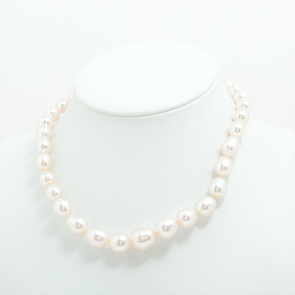 TASAKI Pearl Necklace K18WG Total 61.2 g