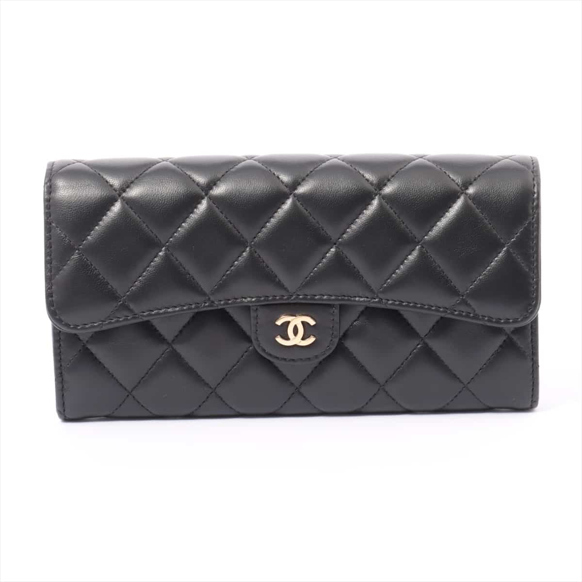 Chanel Matelasse Lambskin Wallet Black Gold Metal fittings 29th
