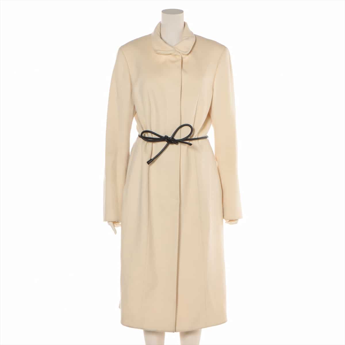 Gucci Wool & Cashmere coats 44 Ladies' White  There are spots on the armpits