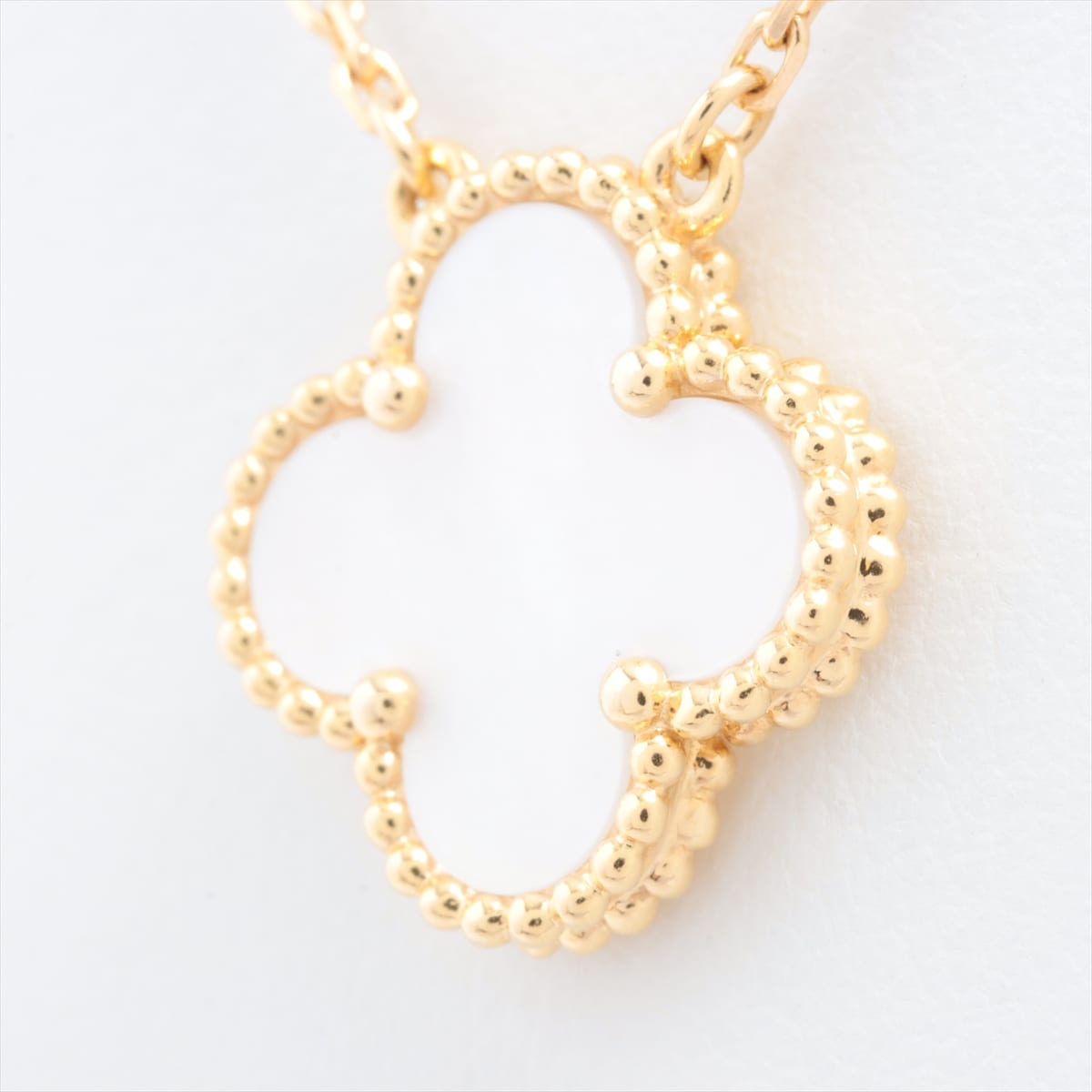 Van Cleef & Arpels Vintage Alhambra shells Necklace 750 YG 5.2g