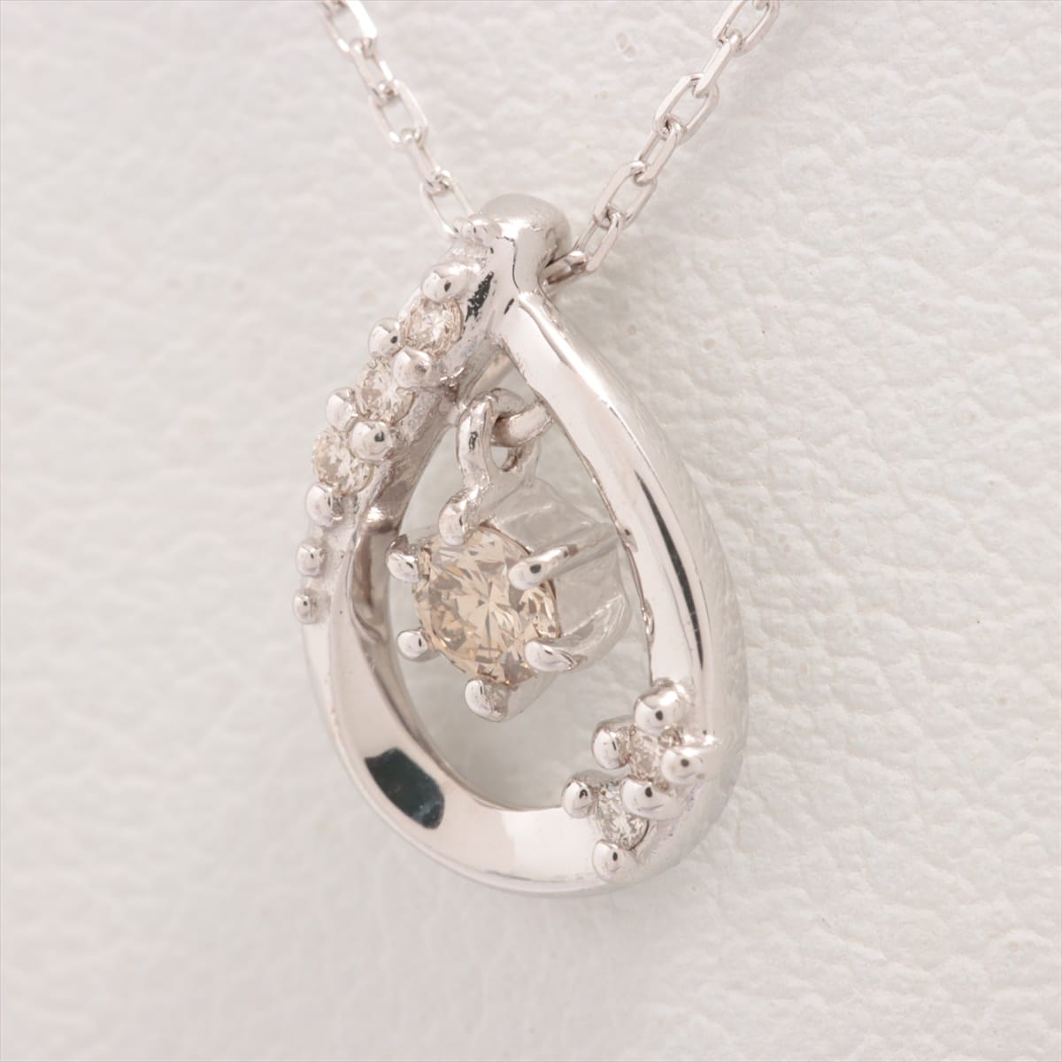 4℃ diamond Necklace K18WG 1.3g