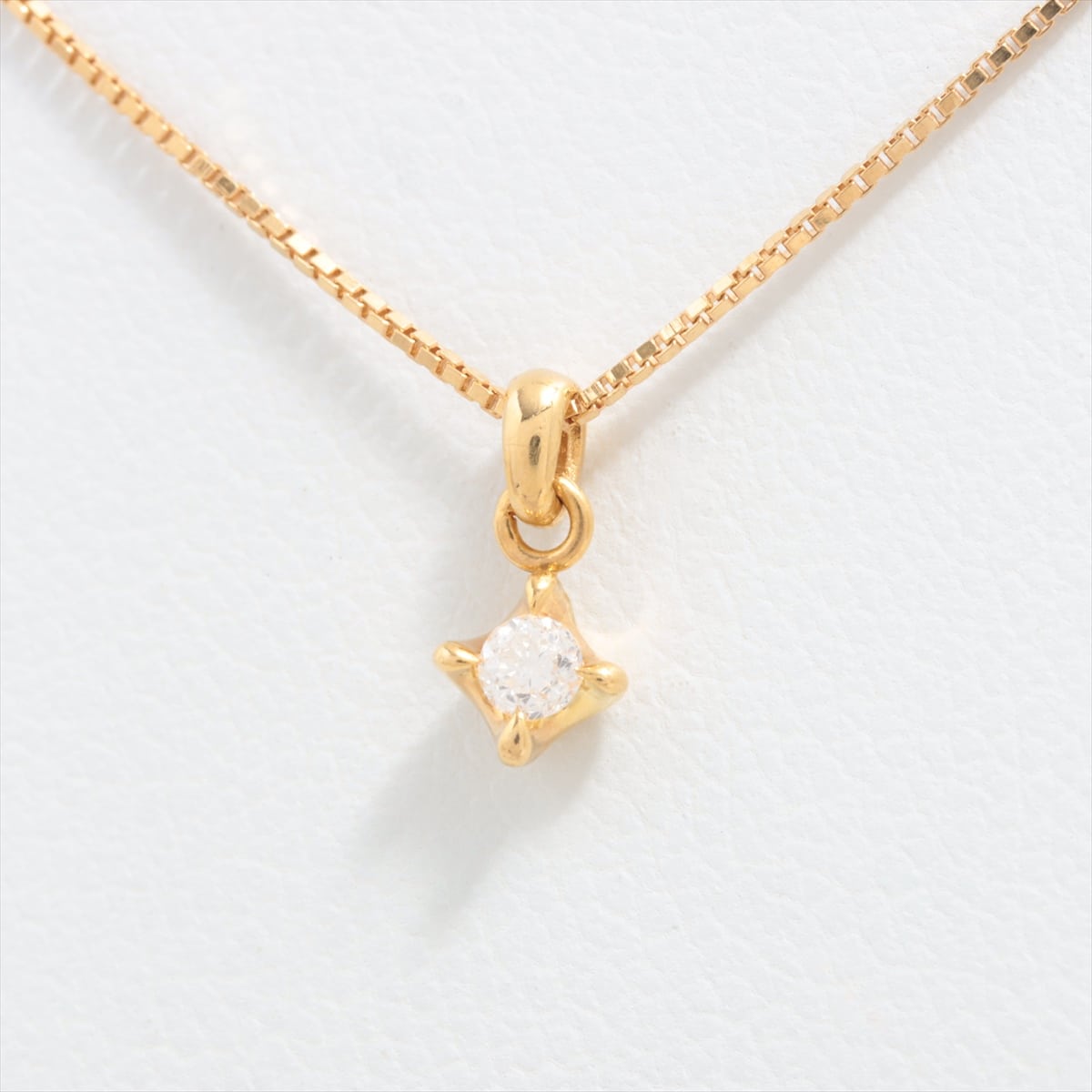 Aget diamond Necklace K18(YG) 1.6g 0.05