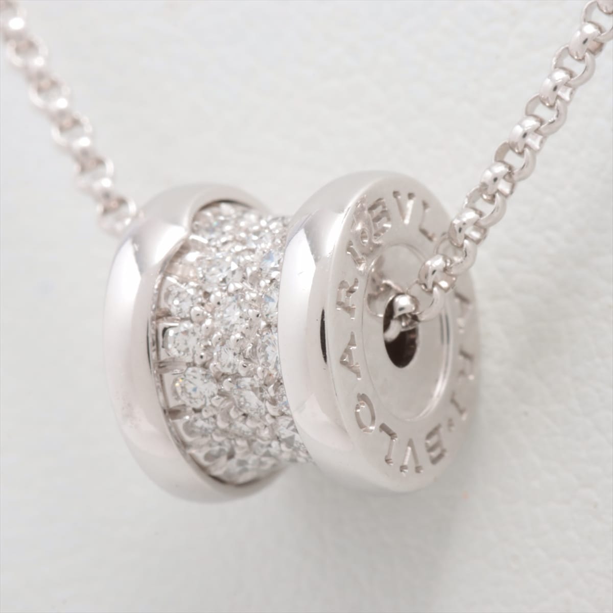 Bvlgari B.Zero 1 Mini Pavé diamond Necklace 750(WG) 8.1g
