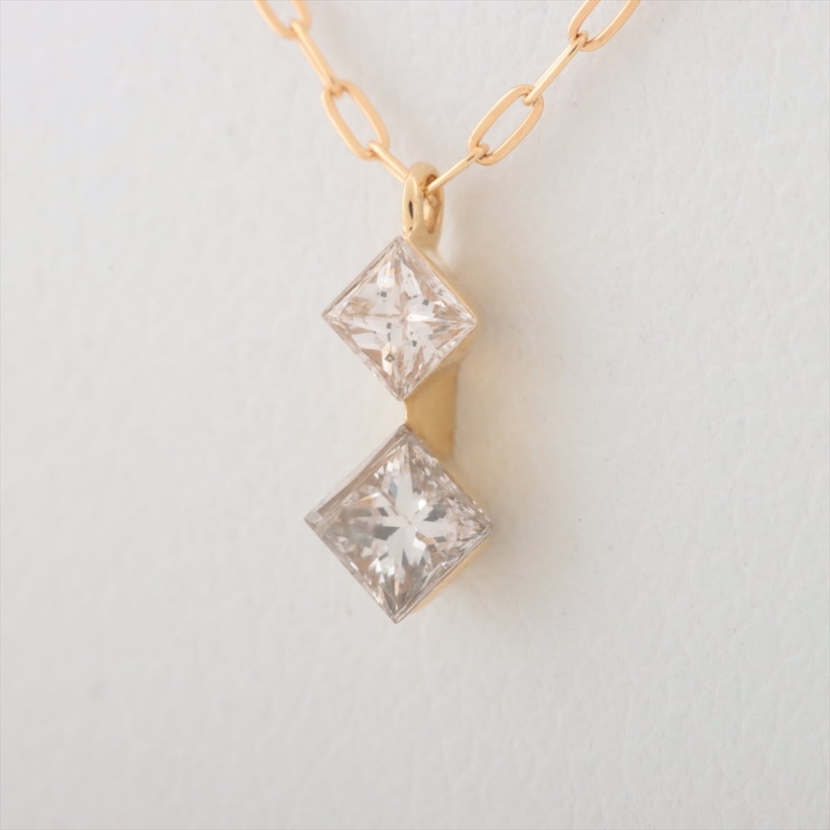 Aget diamond Necklace K18(YG) 1.1g 0.15