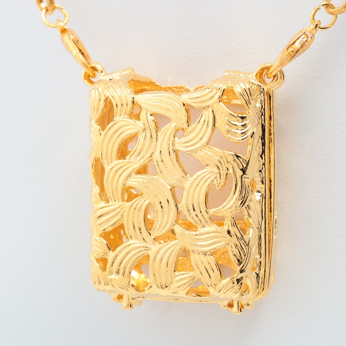 Chanel No.5 Necklace GP Gold