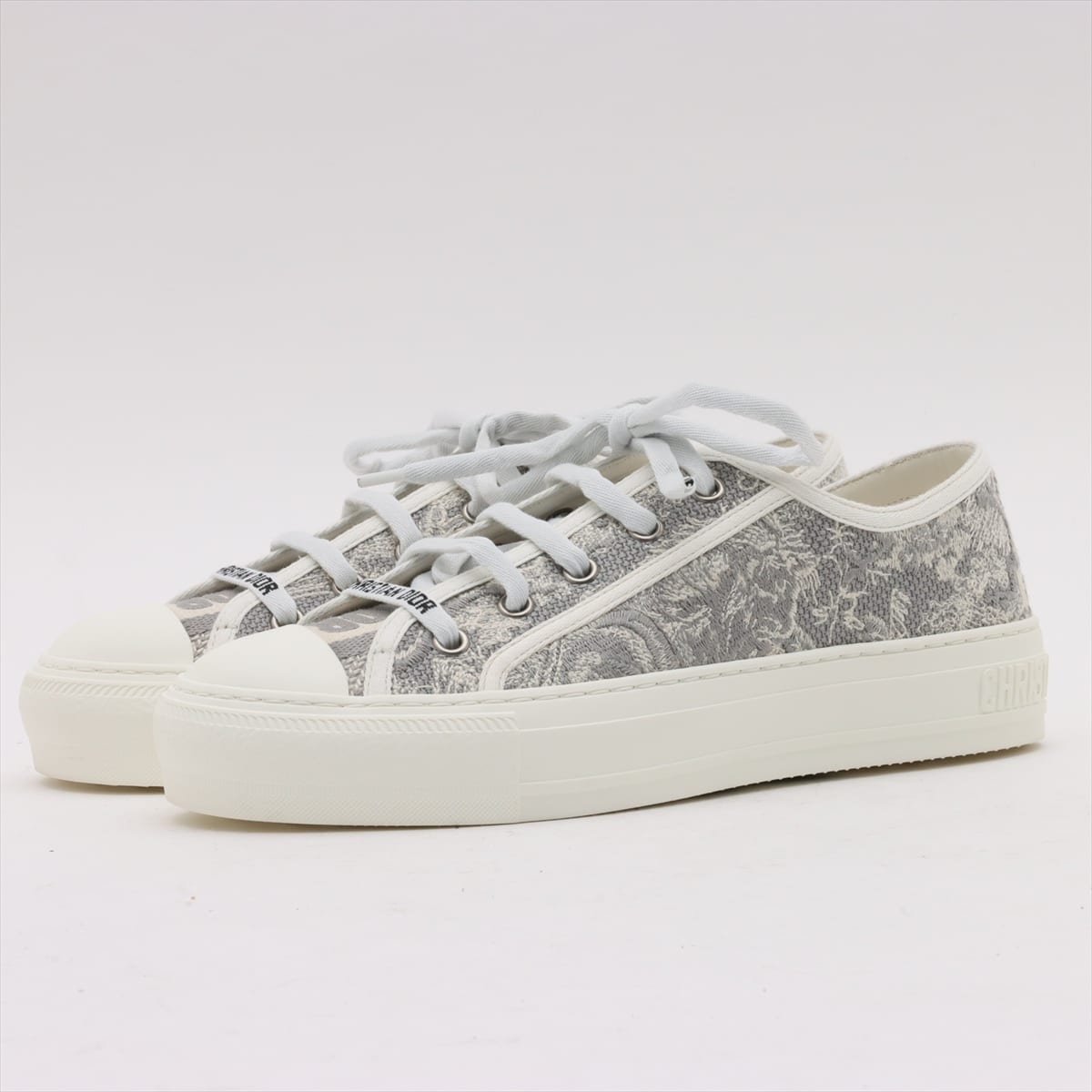 Christian Dior canvas Sneakers 36 1/2 Ladies' Grey Walkindior KCK211JE37 Is there a replacement string