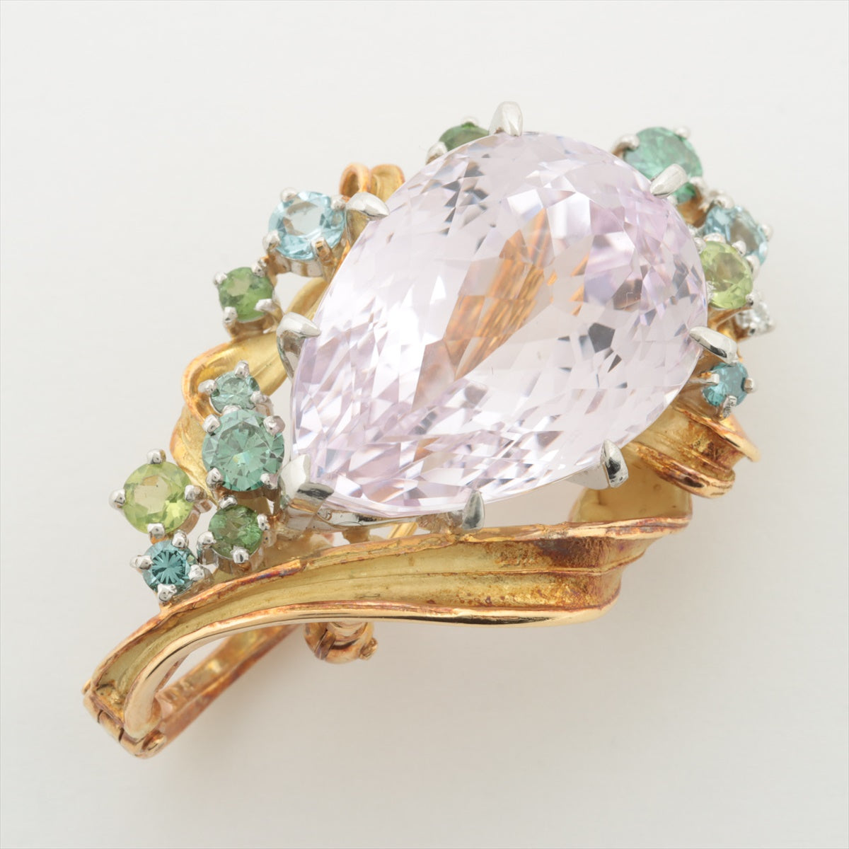 Nobuko Ishikawa Colored stone diamond Brooch K18(YG)×Pt900 15.7g D0.48 0.20 0.70