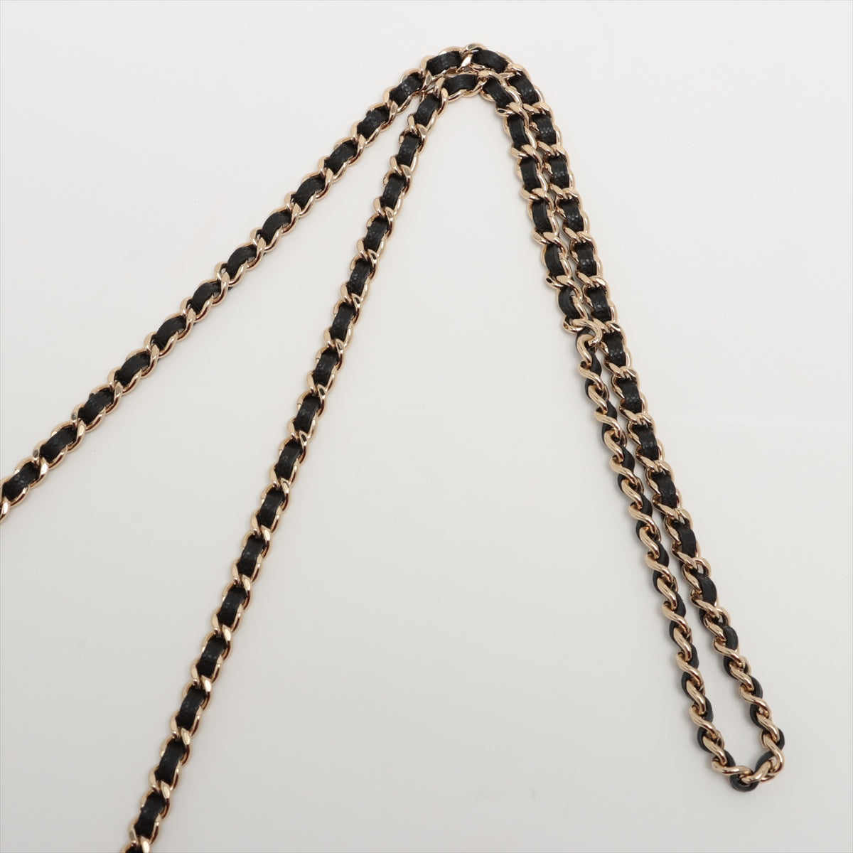 Chanel Matelasse Caviarskin Chain wallet Black Gold Metal fittings