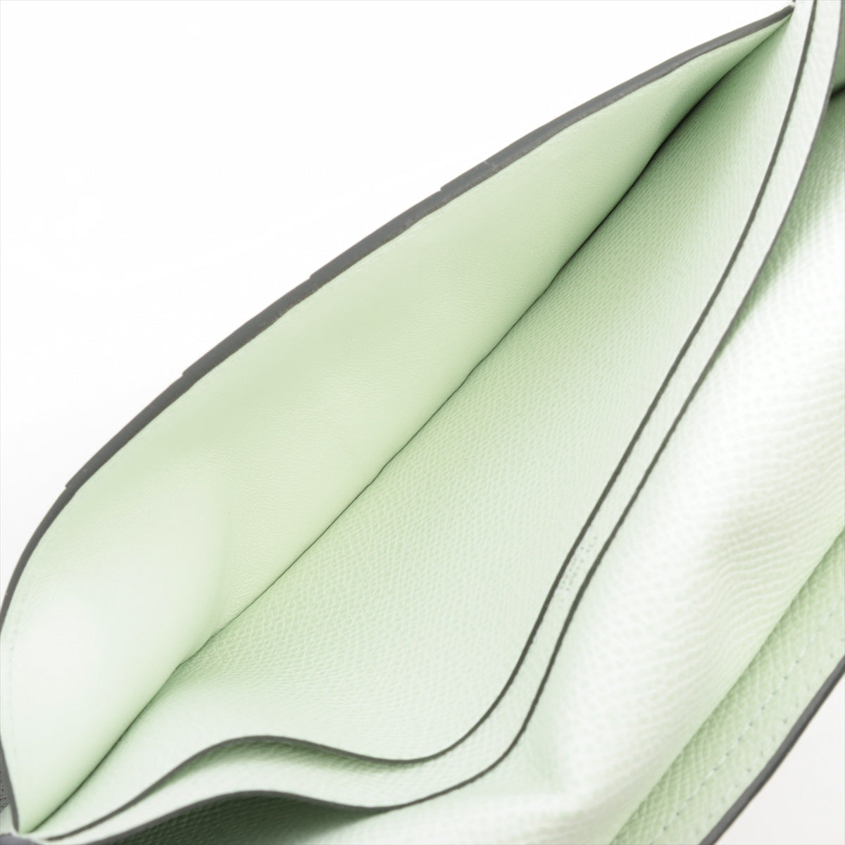Hermès Bean Souffle Veau Epsom Wallet Green Silver Metal fittings B: 2023
