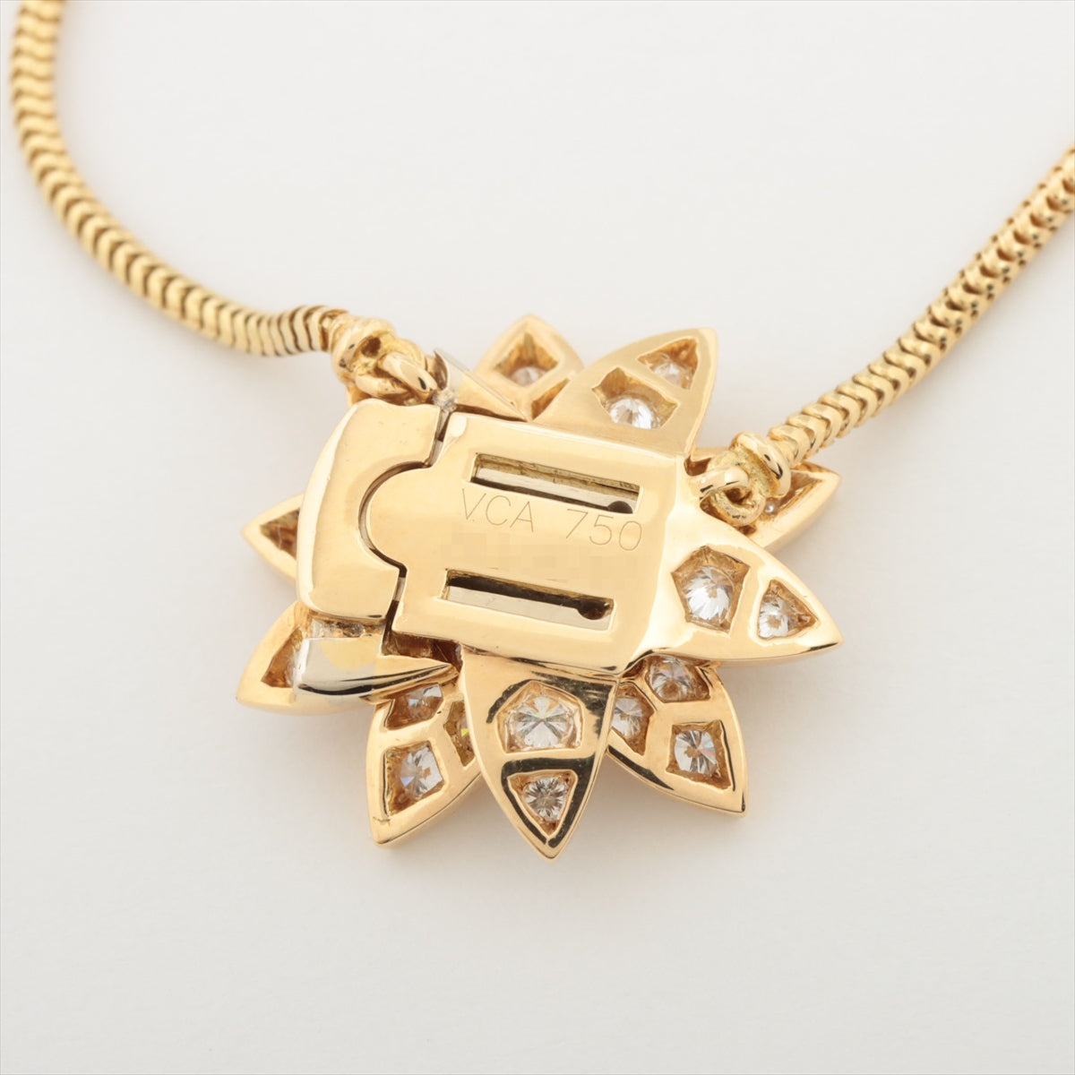 Van Cleef & Arpels Lotus small diamond Necklace 750(YG) 6.9g