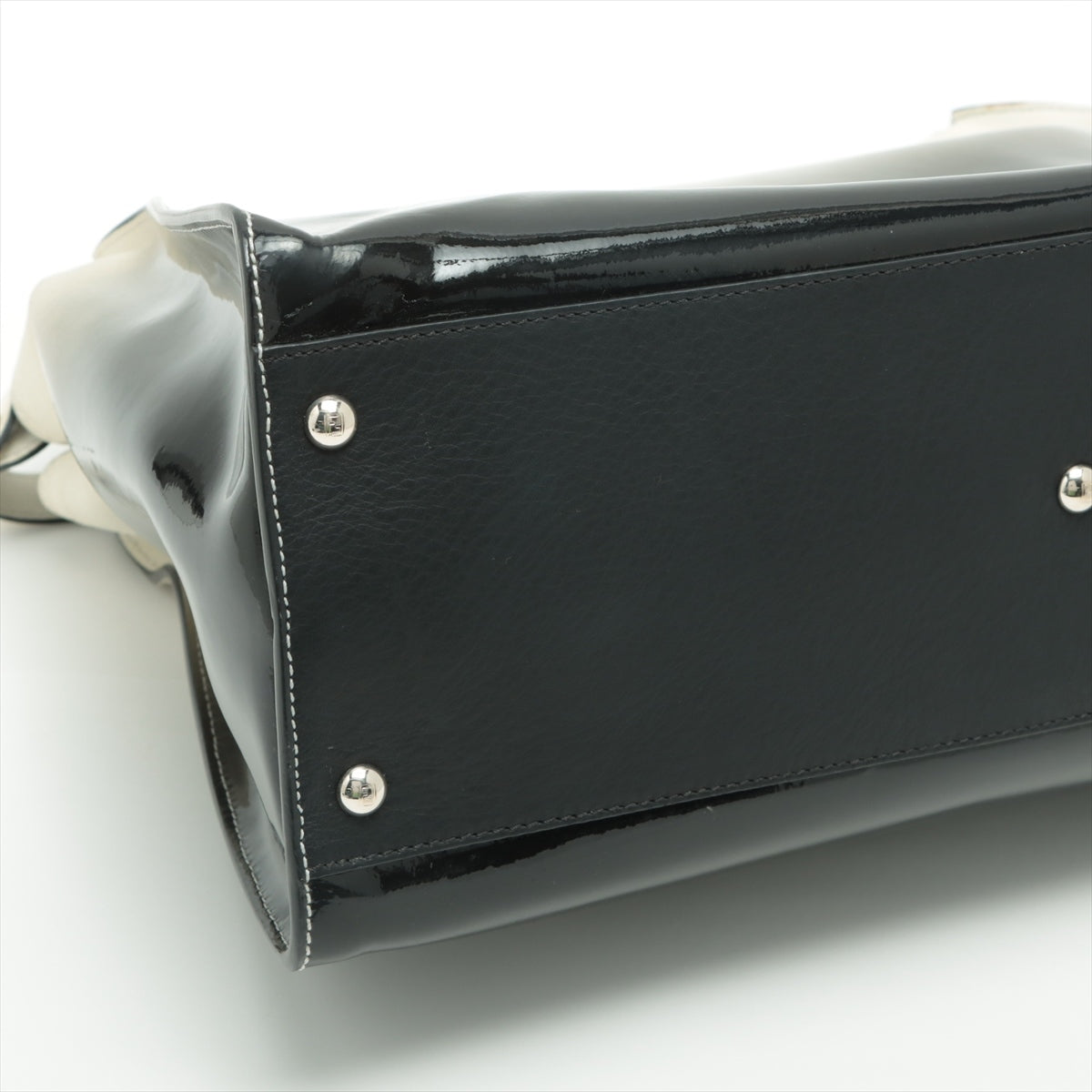 Fendi Peek-a-boo Large Patent leather 2way handbag Black 8BN210