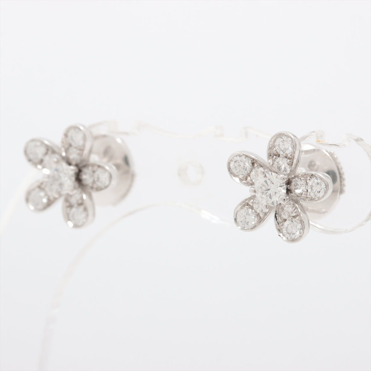 Van Cleef & Arpels Socrates diamond Piercing jewelry 750(WG) 2.7g