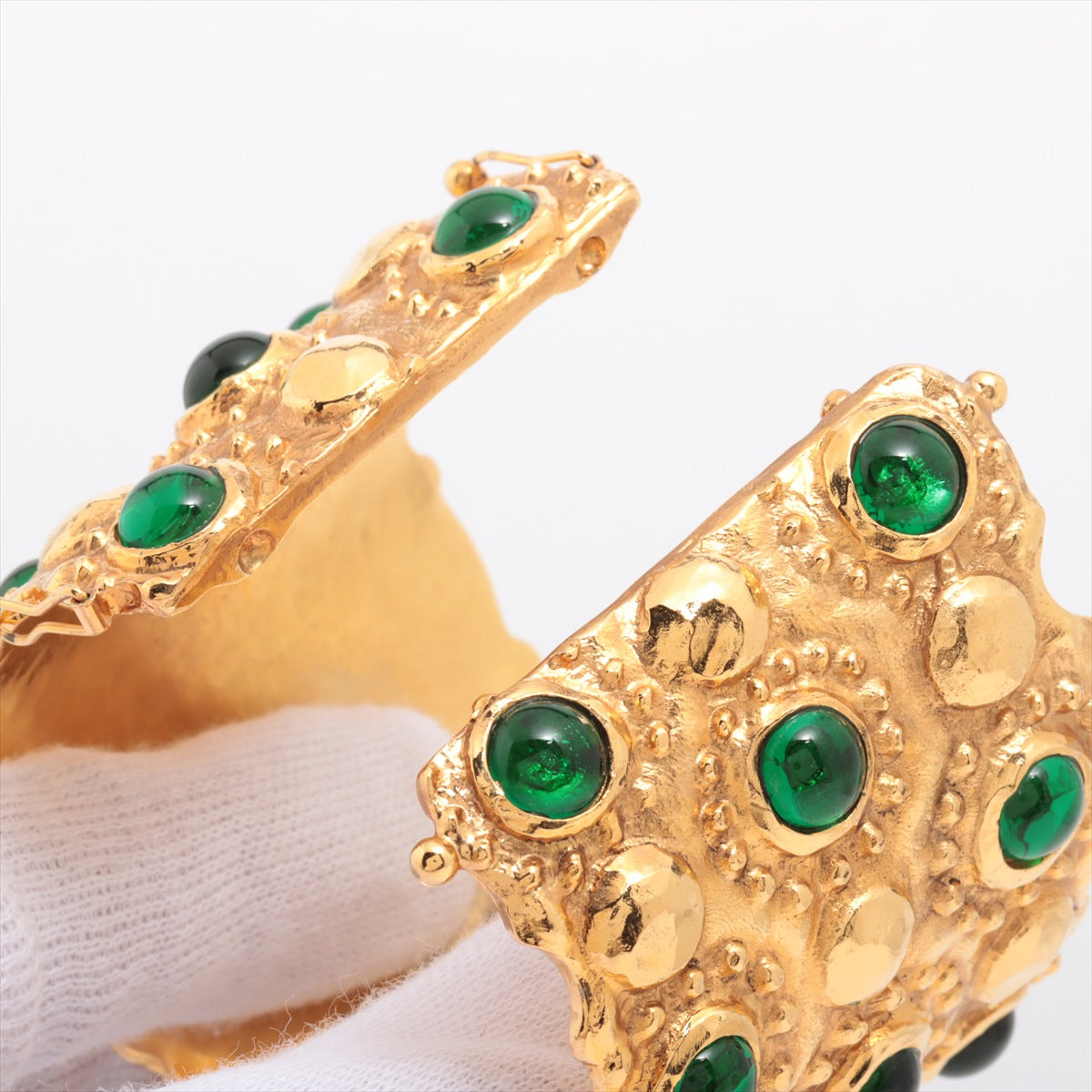 Chanel Gripoix 23 4212 Bracelet GP x color stone Gold x green