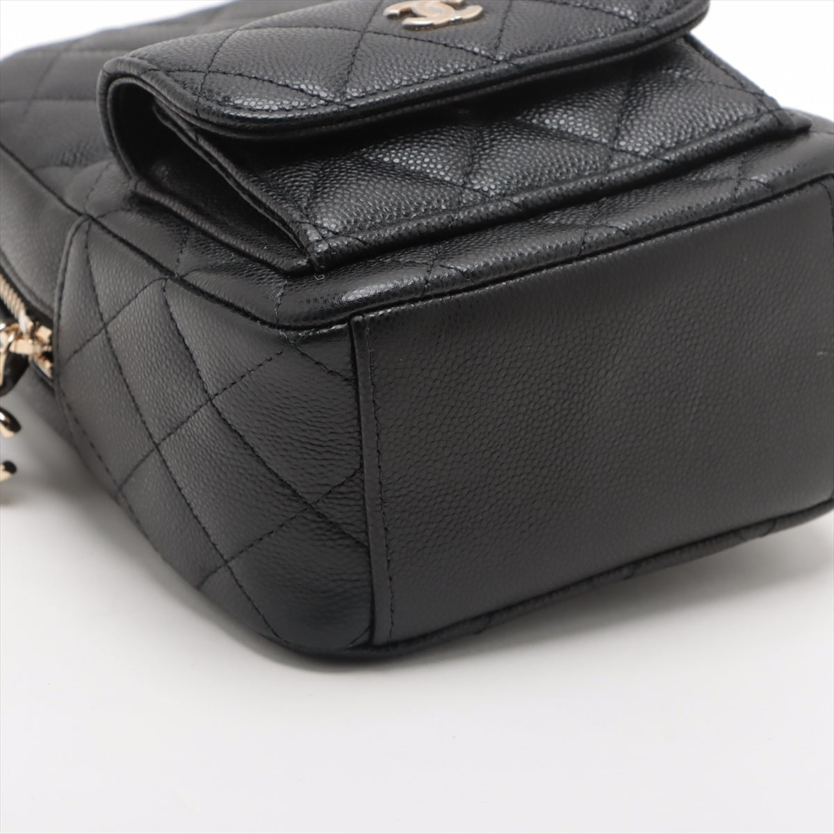Chanel Matelasse Caviarskin Chain backpack Black Gold Metal fittings
