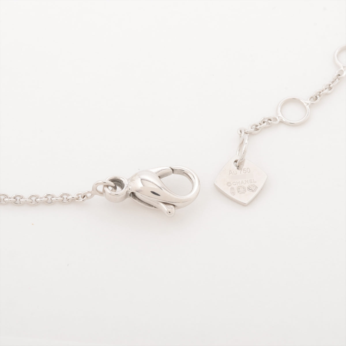 Chanel Coco Crush Bracelet 750(WG) 2.5g