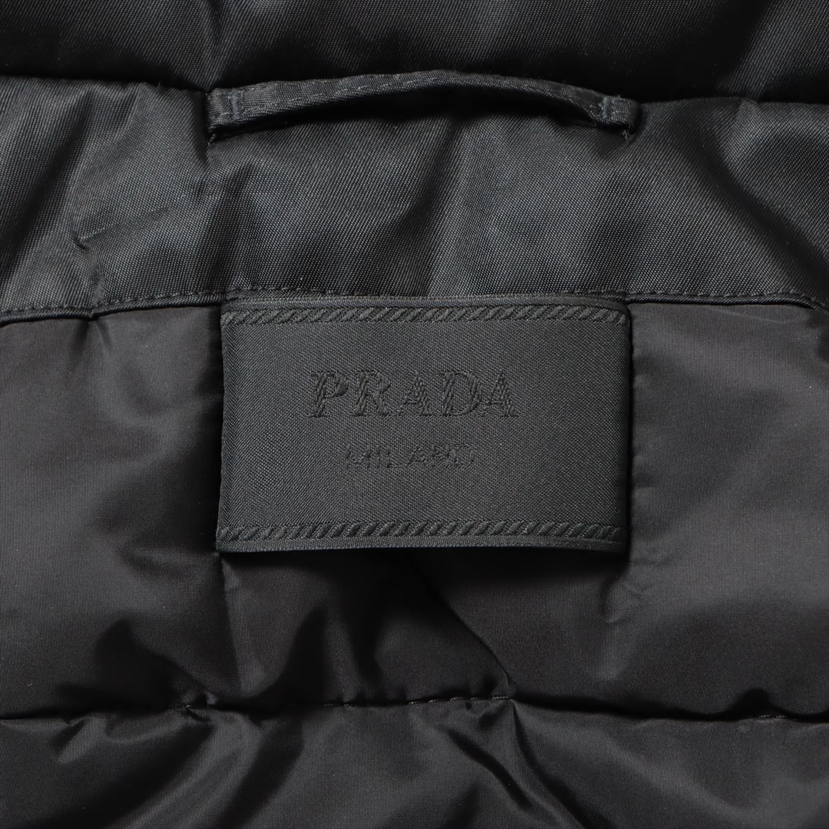 Prada 23 years Nylon Insulated jacket 48 Men's Black  DNA609 Food storage