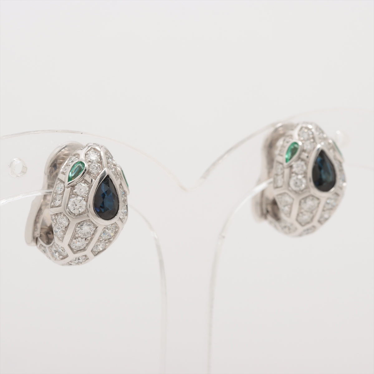 Bvlgari Serpenti diamond Sapphire Emerald Piercing jewelry 750(WG) 10.5g