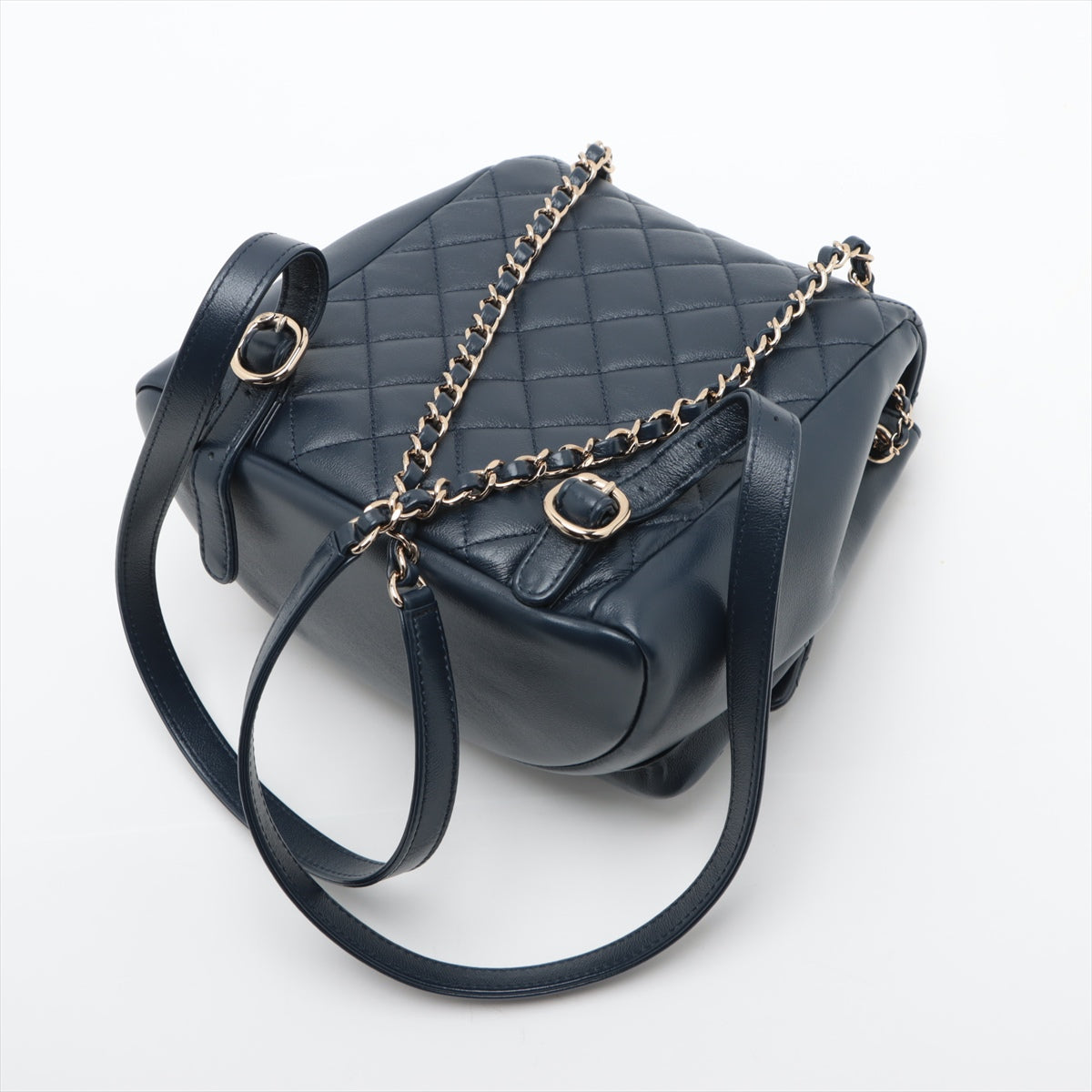 Chanel Matelasse Leather Chain backpack Navy blue Gold Metal fittings Missing screws AS3860