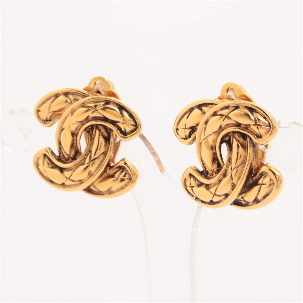 Chanel Coco Mark Matelasse Earrings (for both ears) GP Gold