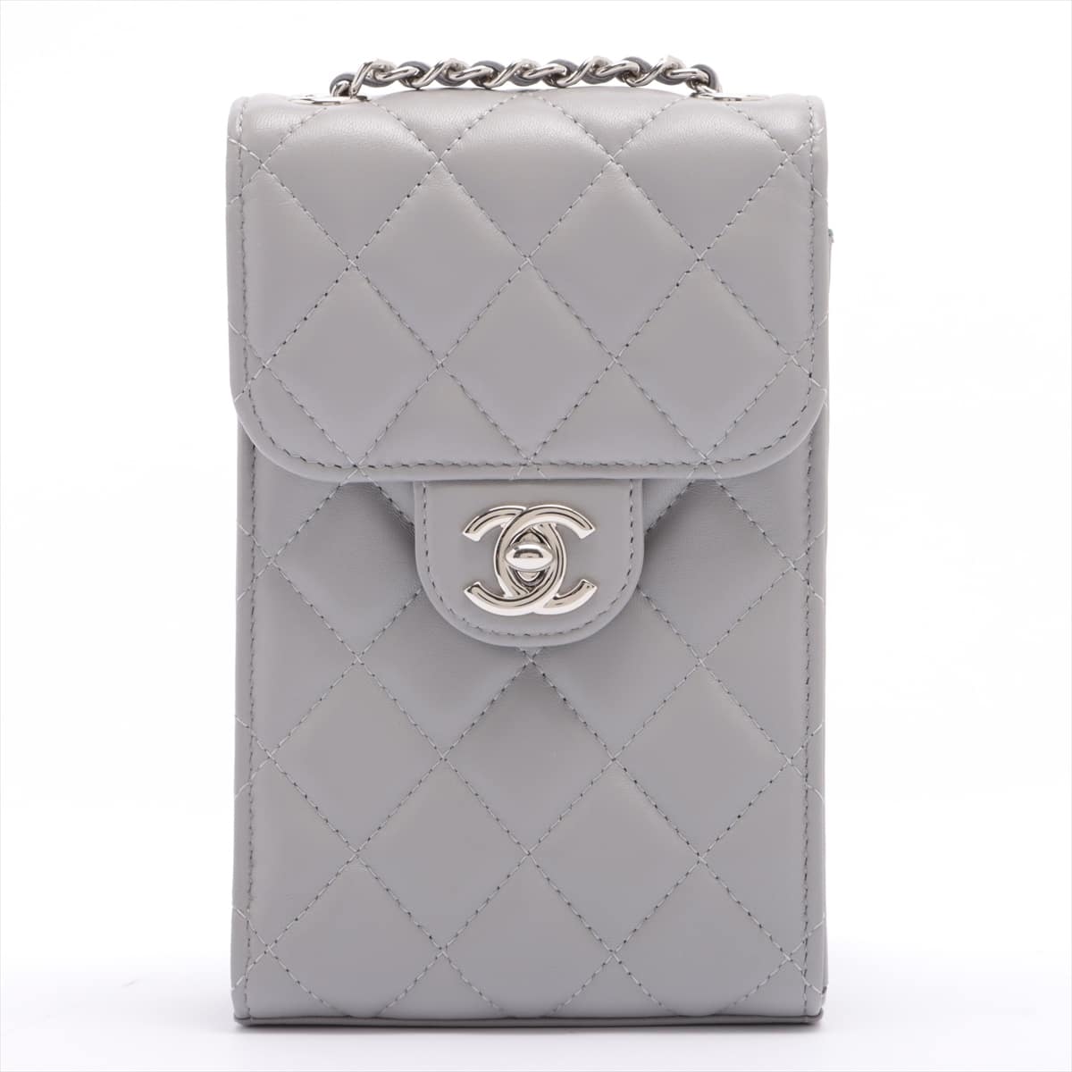 Chanel Matelasse Lambskin Chain shoulder bag Phone pouch Grey Silver Metal fittings 31st