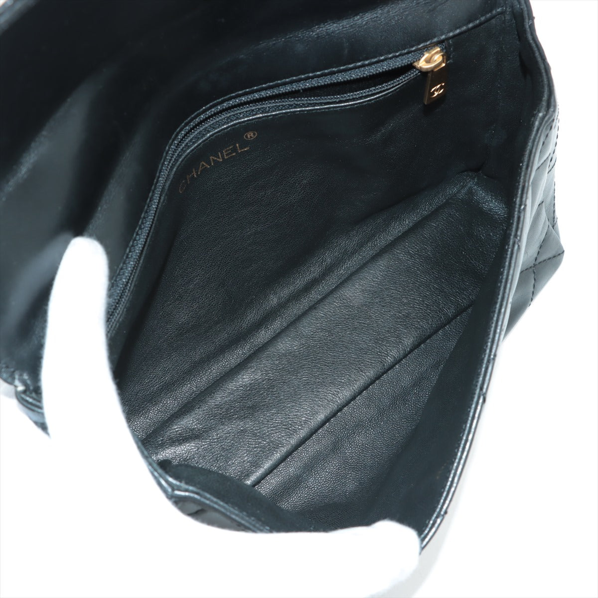 Chanel Matelasse Lambskin Chain shoulder bag Black Plastic fittings 6XXXXXX