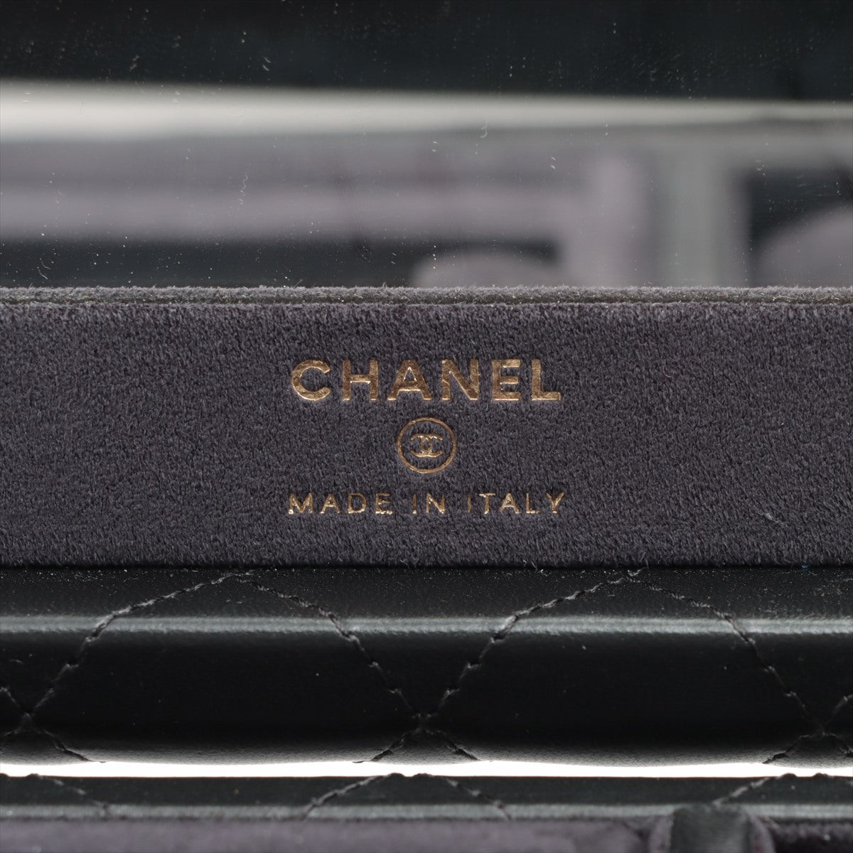 Chanel Matelasse Lambskin Jewelry case Black Gold Metal fittings 21XXXXXX