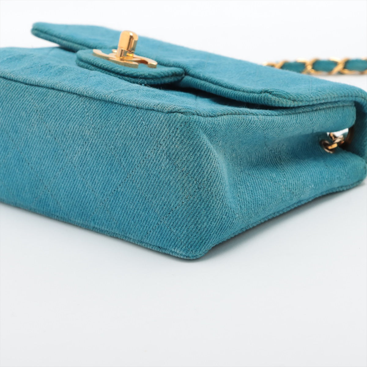 Chanel Mini Matelasse Denim Single flap single chain bag Blue Gold Metal fittings 1XXXXXX
