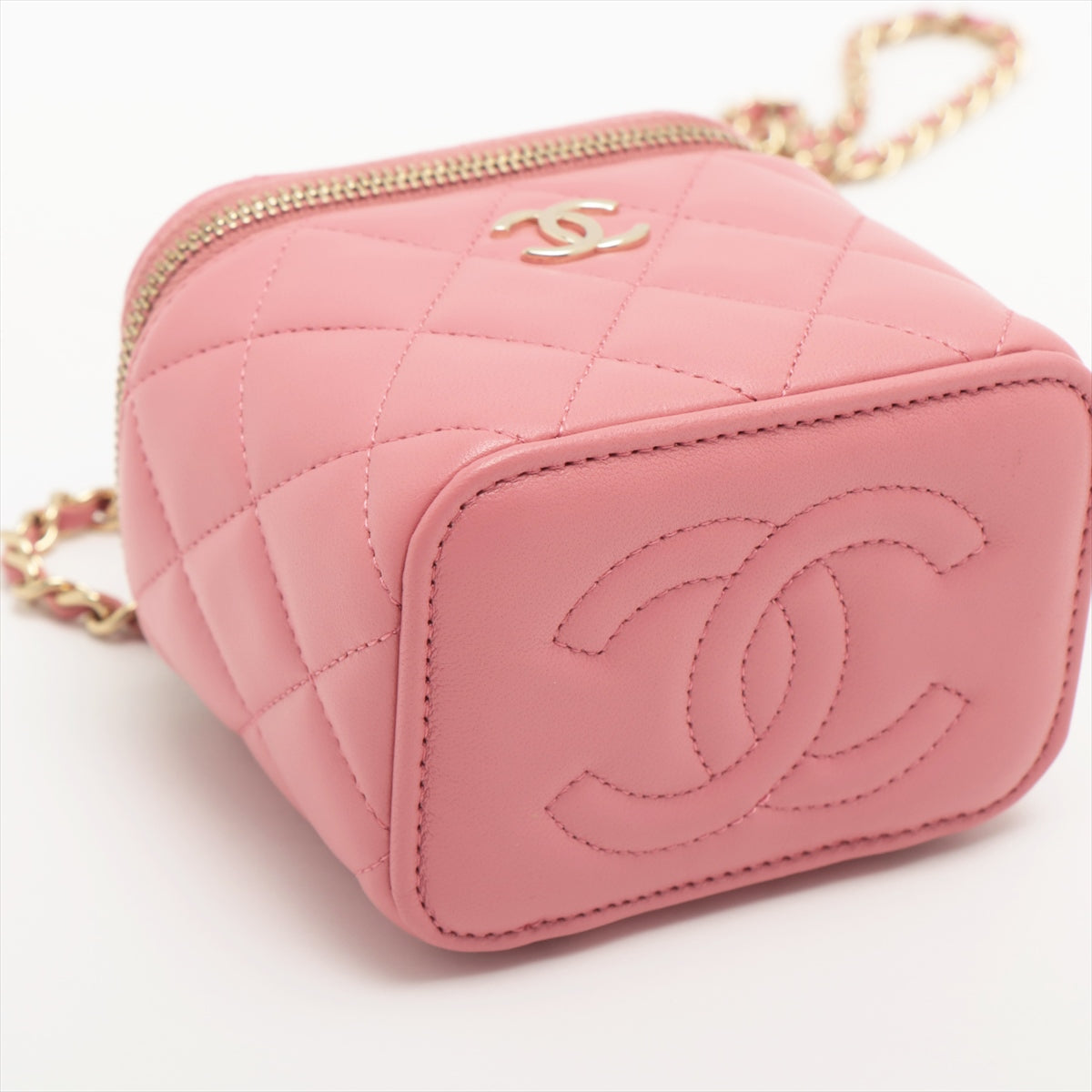 Chanel Matelasse Lambskin Vanity bag Pink Gold Metal fittings