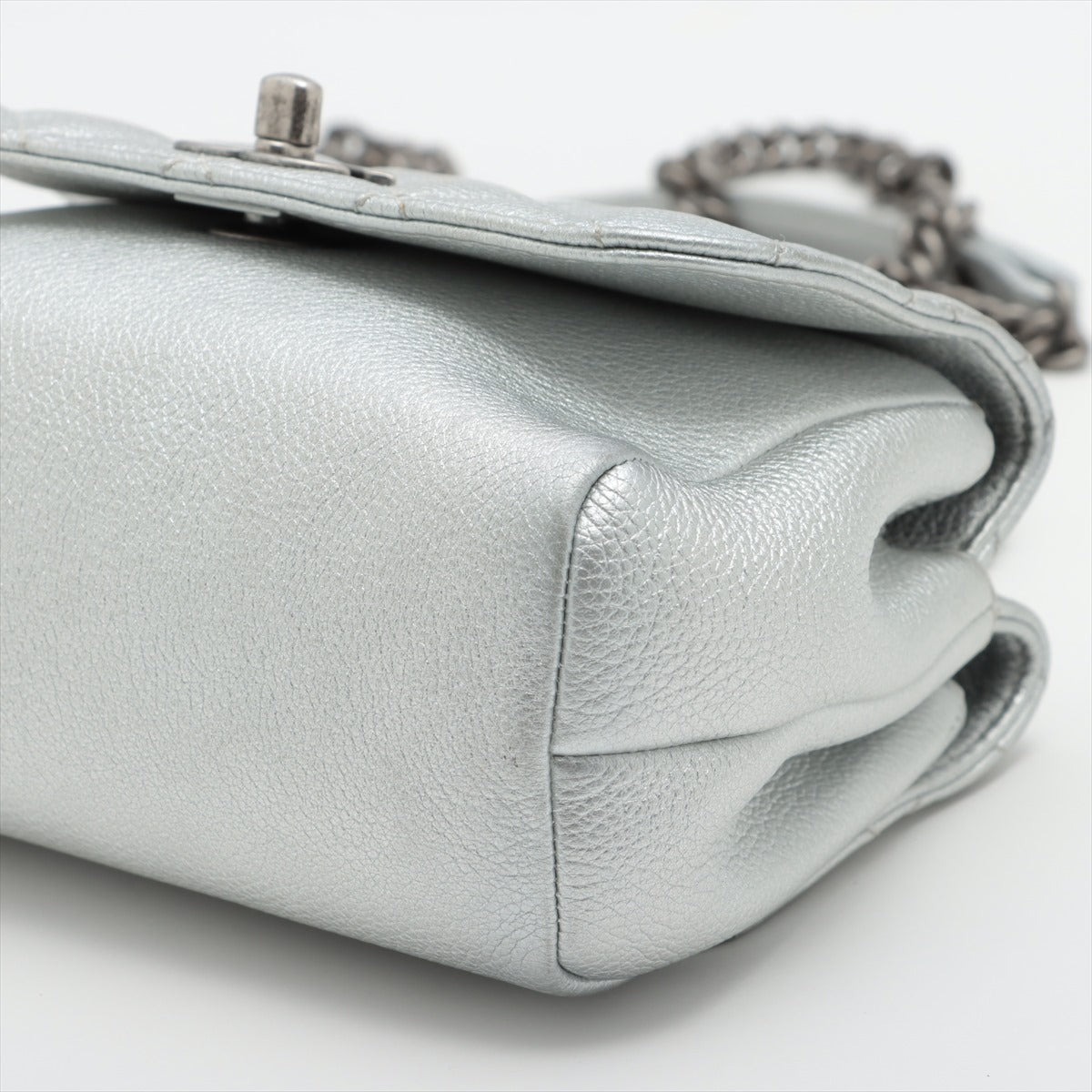 Chanel Matelasse Lambskin 2way handbag Chain shoulder Silver Gunmetallic hardware 22XXXXXX