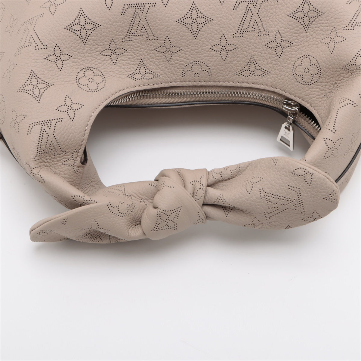 Louis Vuitton Mahina WHY Knot PM M20701