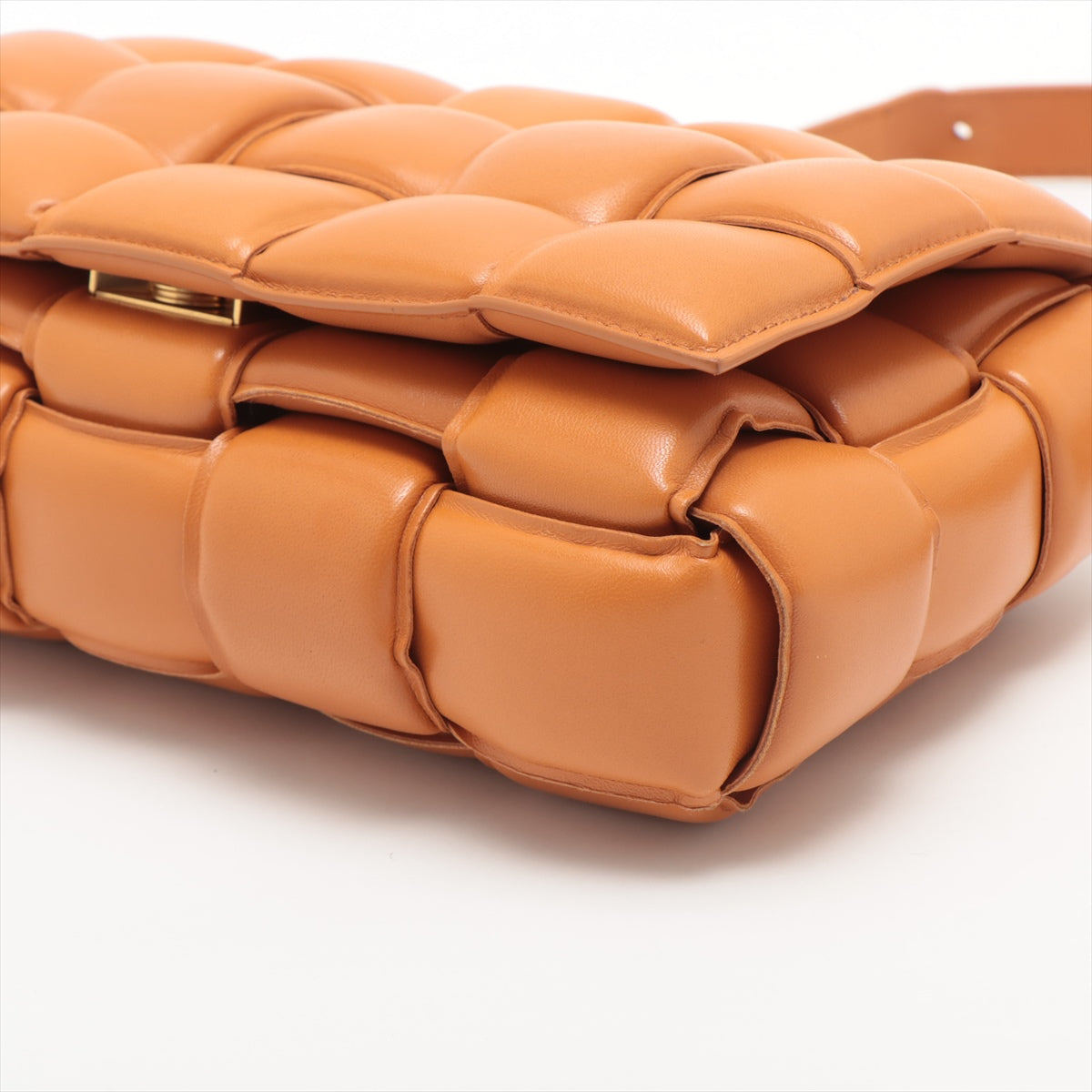 Bottega Veneta maxi intrecciato padette cassette Leather Shoulder bag Orange