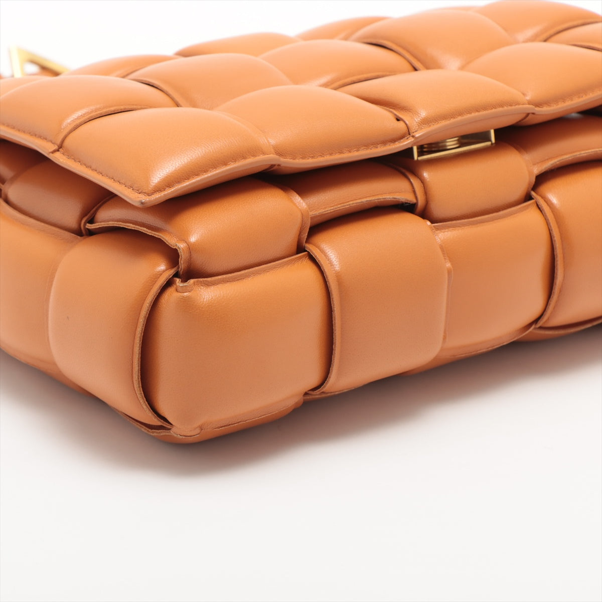 Bottega Veneta maxi intrecciato padette cassette Leather Shoulder bag Orange