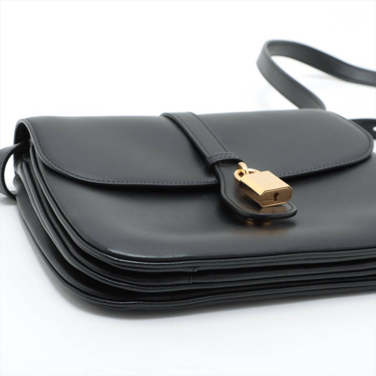 CELINE taboo medium Leather Shoulder bag Black