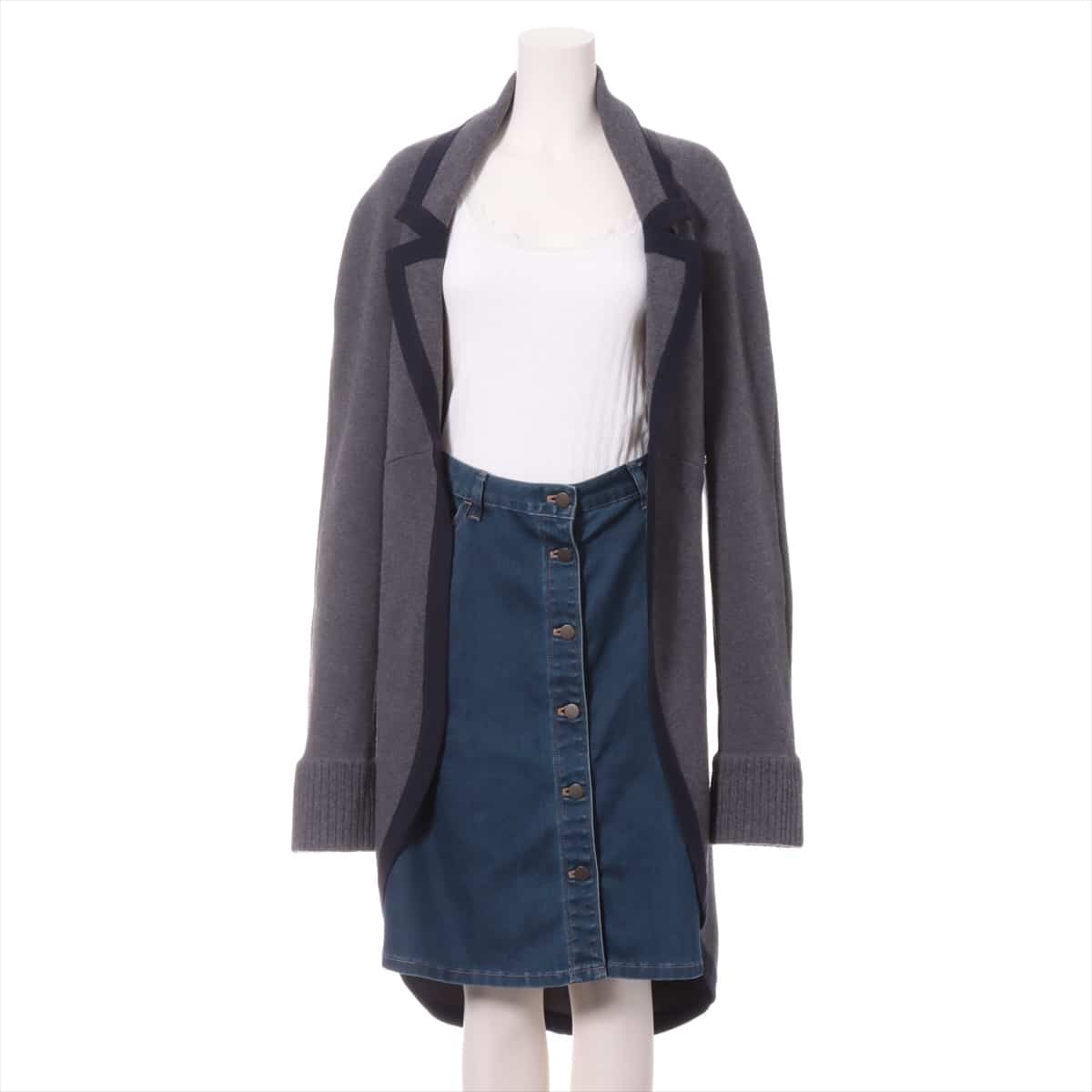 Chanel 08A Wool Cardigan 38 Ladies' Grey  There is a preservation smell