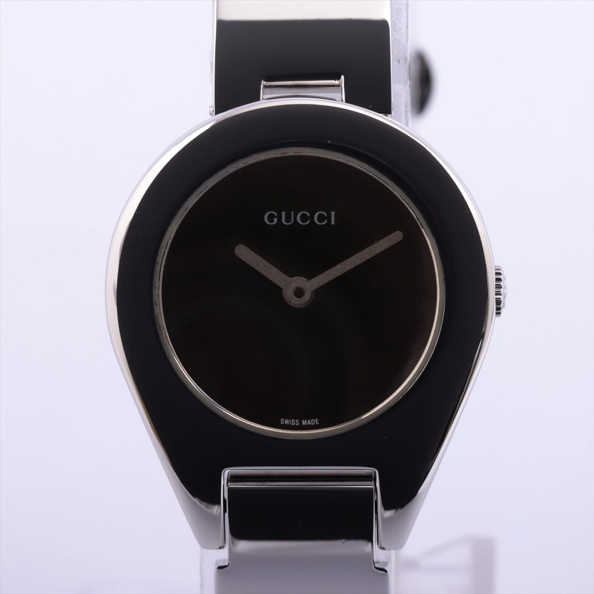 Gucci Bangle Watch 6700L SS QZ Silver-Face