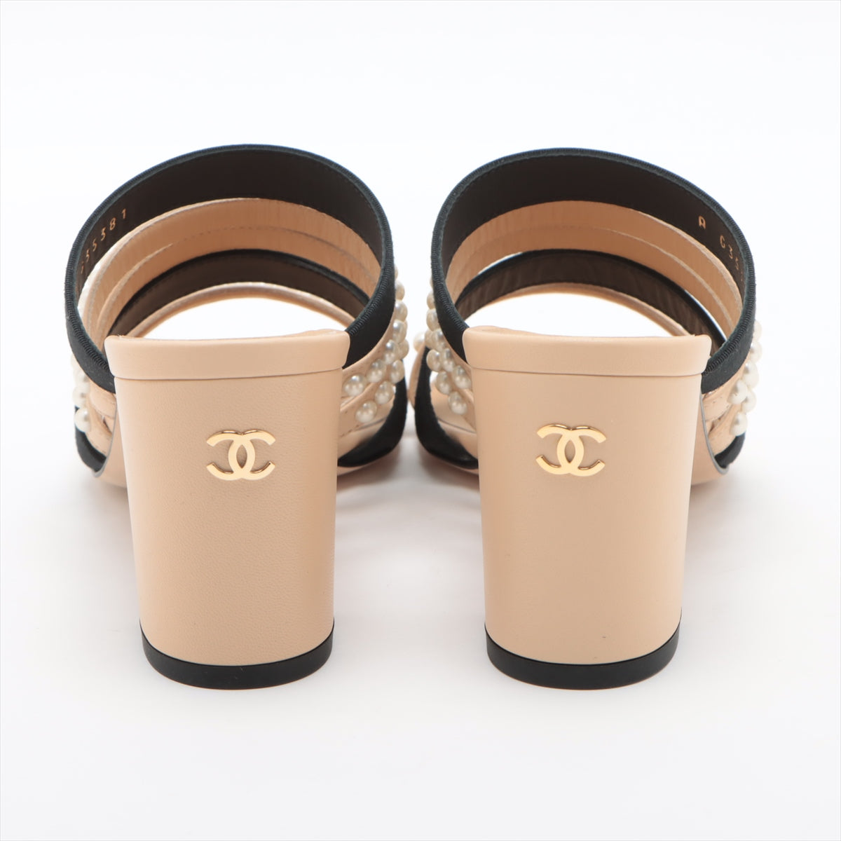 Chanel Coco Mark Leather x fabric Sandals 35C Ladies' Beige x black G35381 Pearl mule sandals There is a storage bag