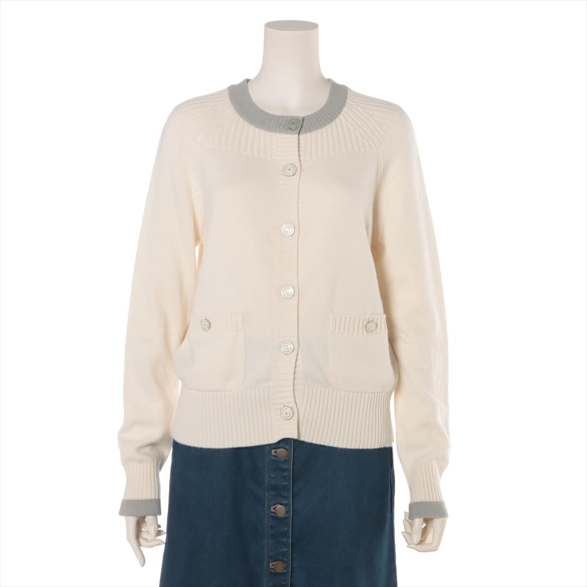 Chanel Coco Button P47 Cashmere Cardigan 40 Ladies' Ivory
