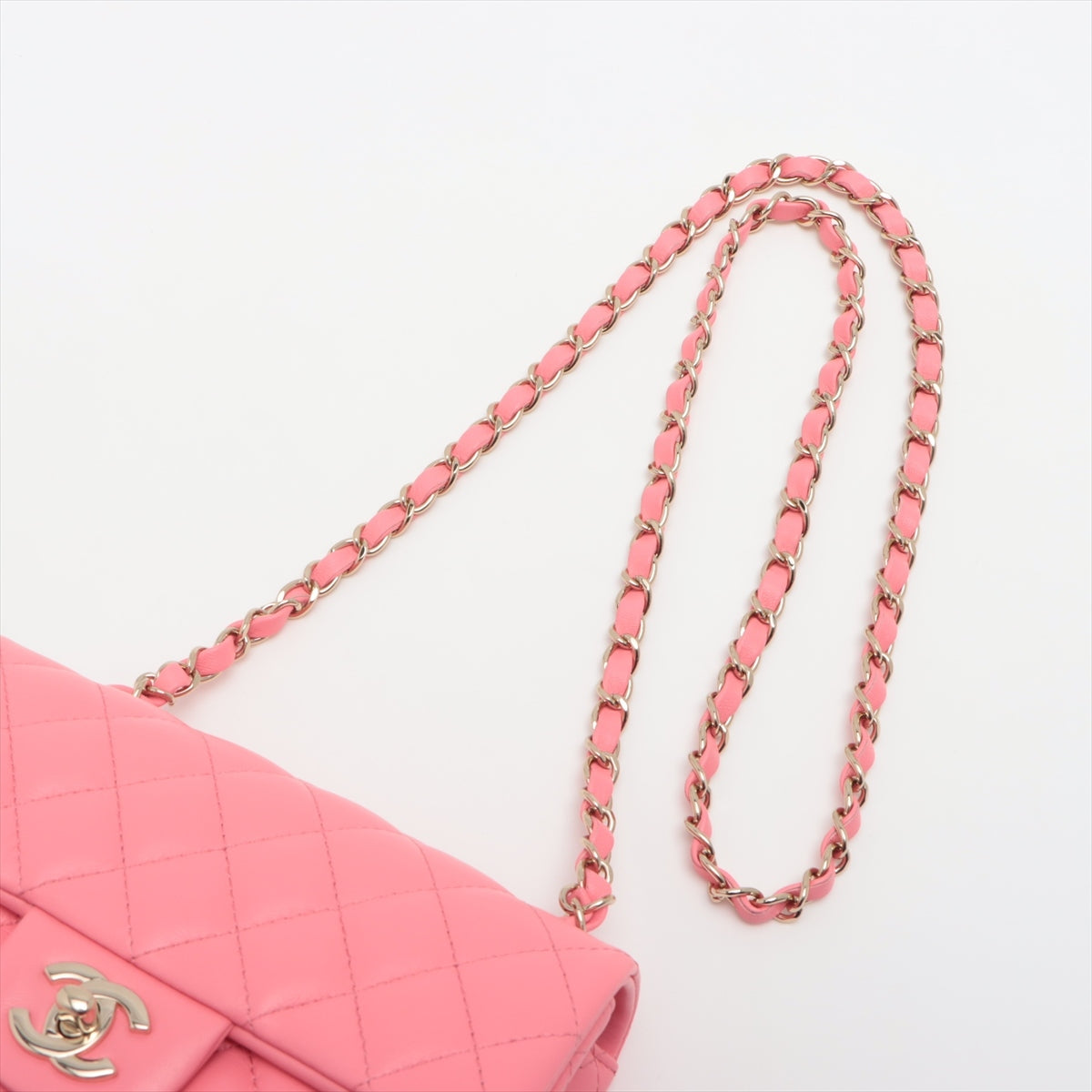 Chanel Matelasse Lambskin Single flap single chain bag Pink Gold Metal fittings There is an IC chip