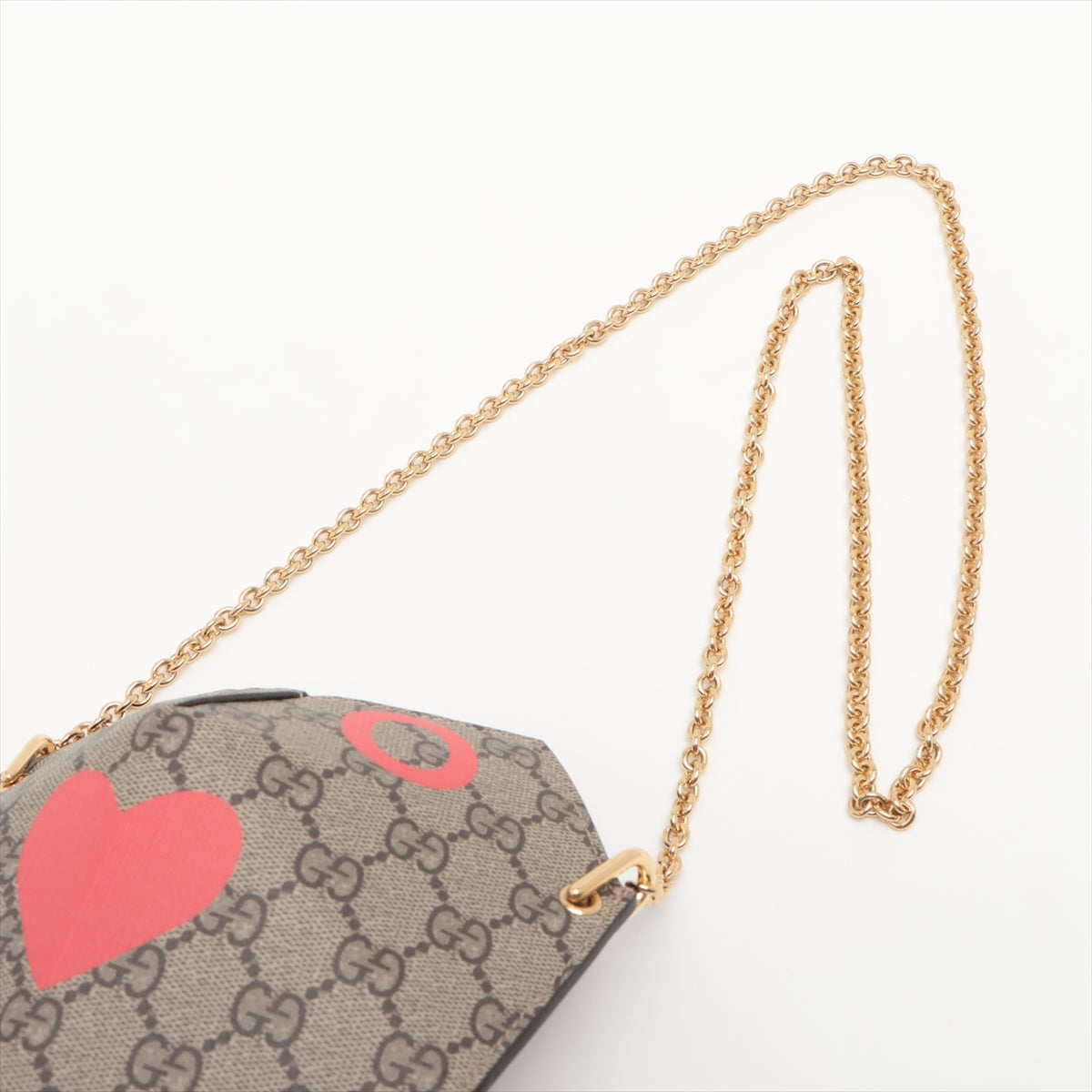 Gucci GG Supreme small heart Chain shoulder bag Beige x red 678131