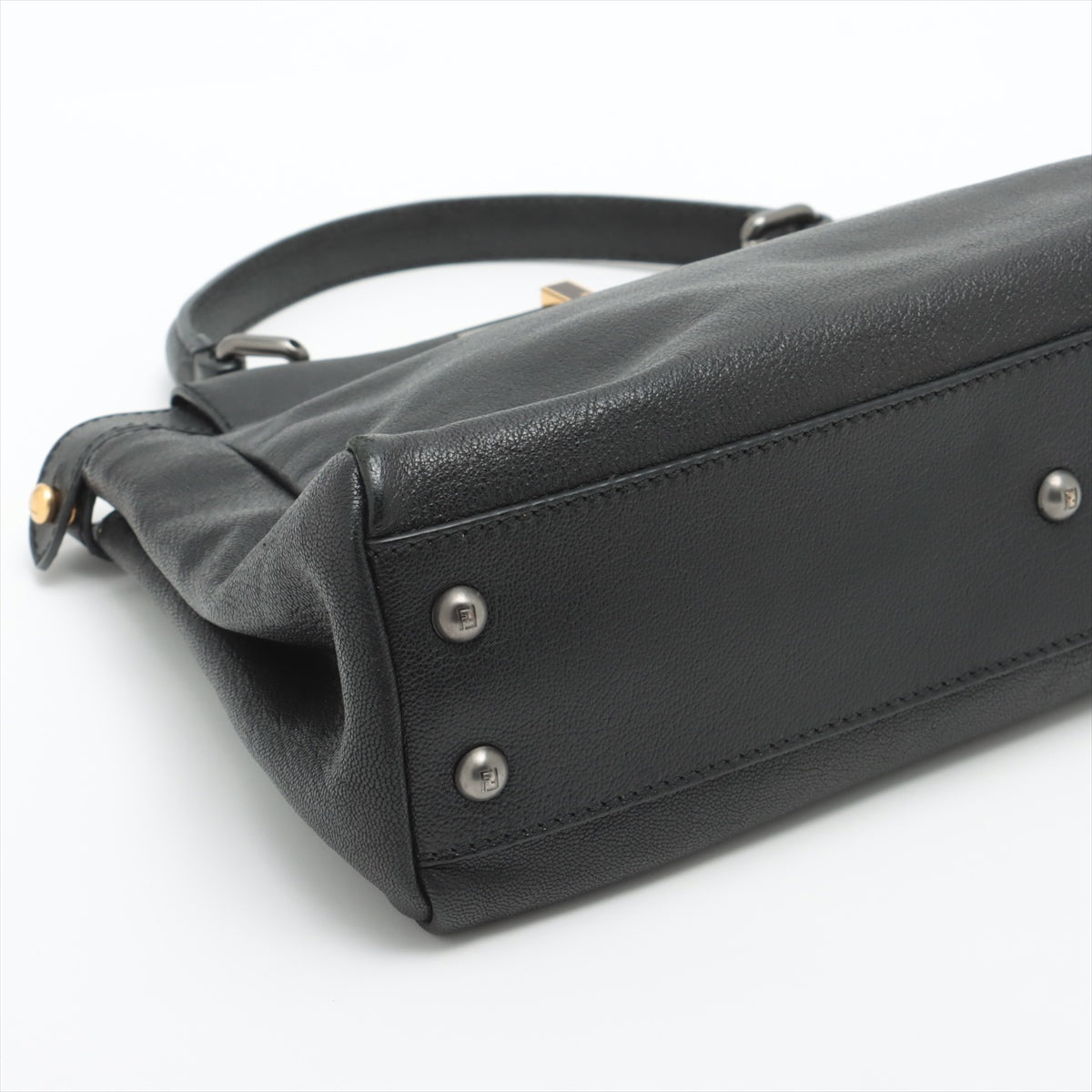 Fendi Peek-a-boo Leather Hand bag Black 8BN211   Turn lock noise