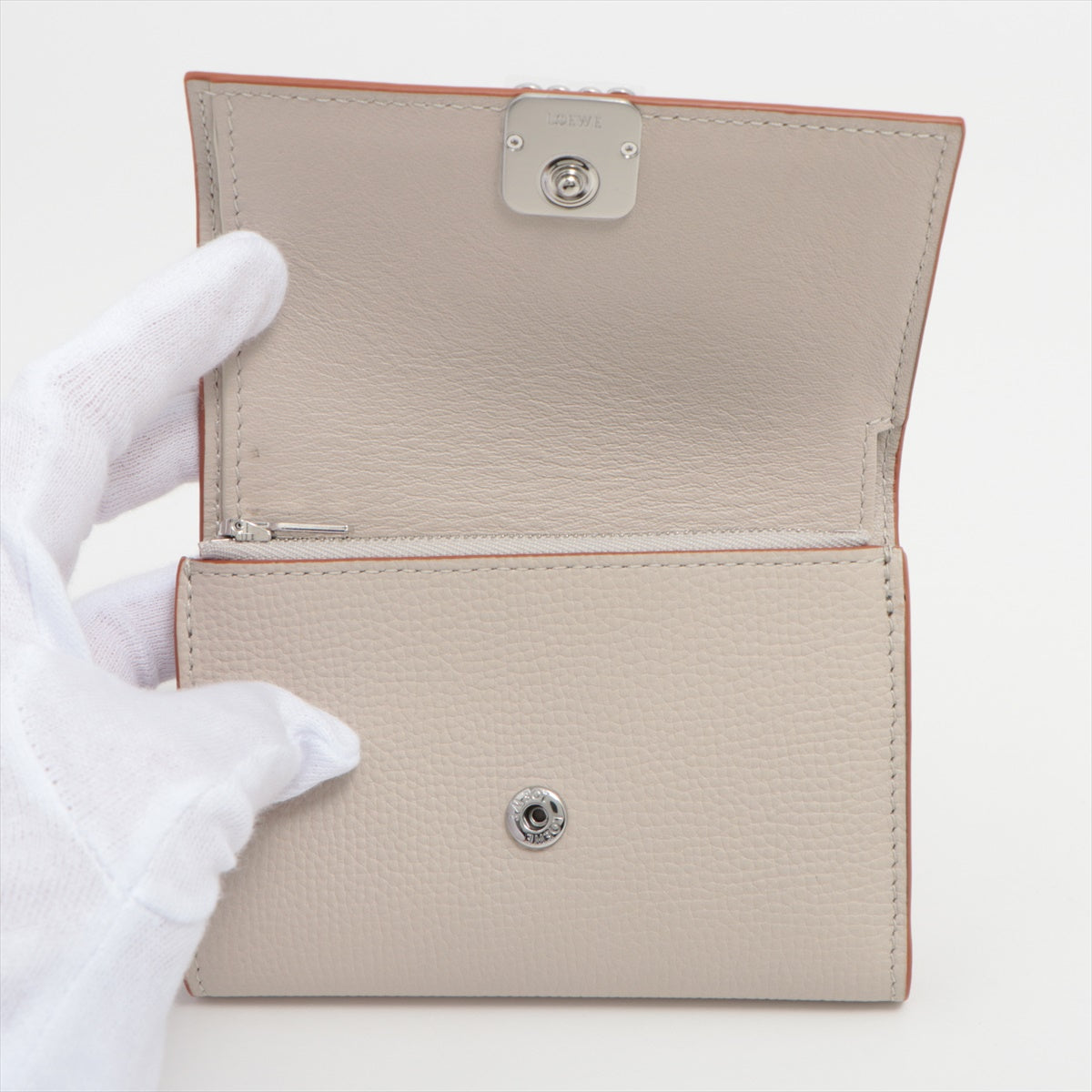 Loewe Anagram Small Vertical Wallet Leather Beige