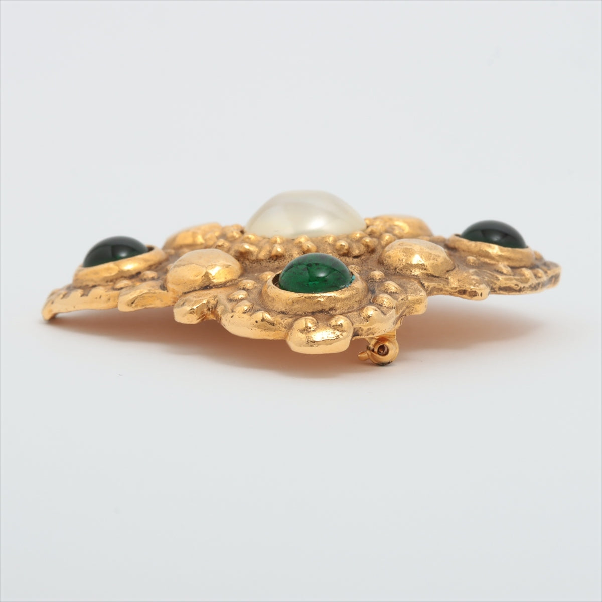 Chanel Brooch GP x fake pearl Gold Scratched Discoloration Stained Plating peeling Losing luster