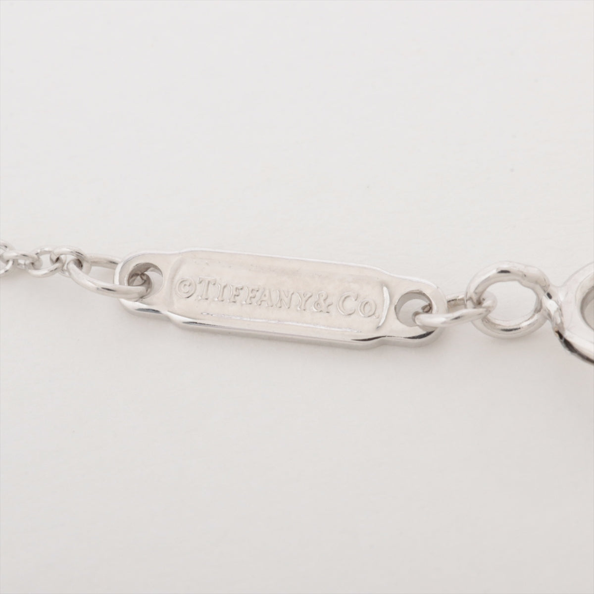 Tiffany T Smile Micro diamond Necklace 750(WG) 2.4g