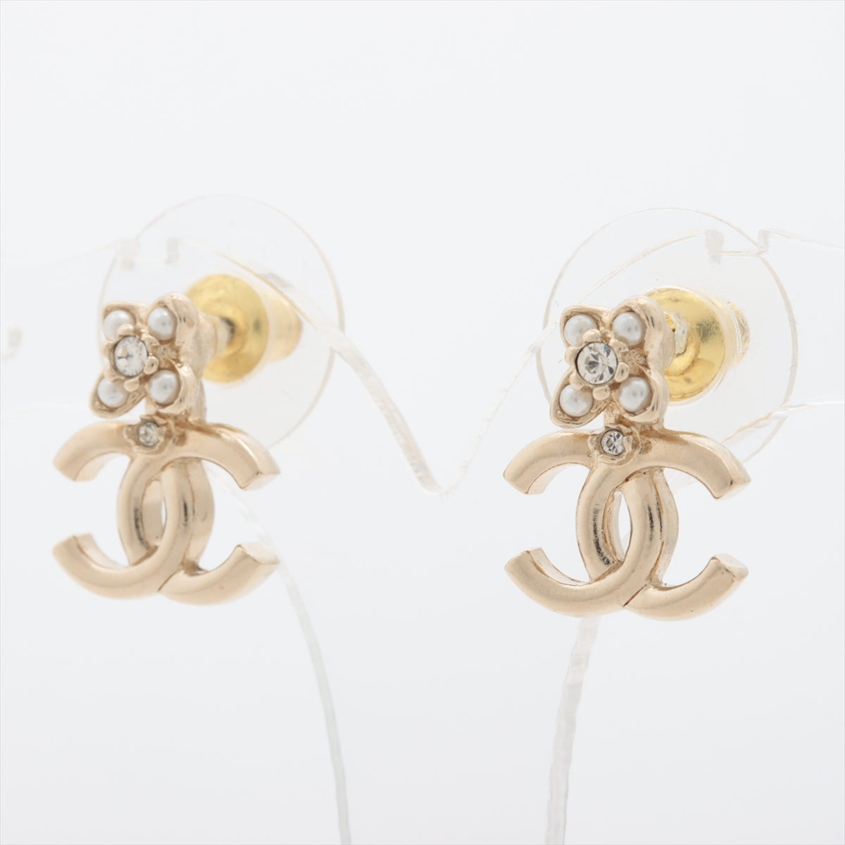 Chanel Coco Mark Camelia D23K Piercing jewelry (for both ears) GP x rhinestone x imitation pearl Gold