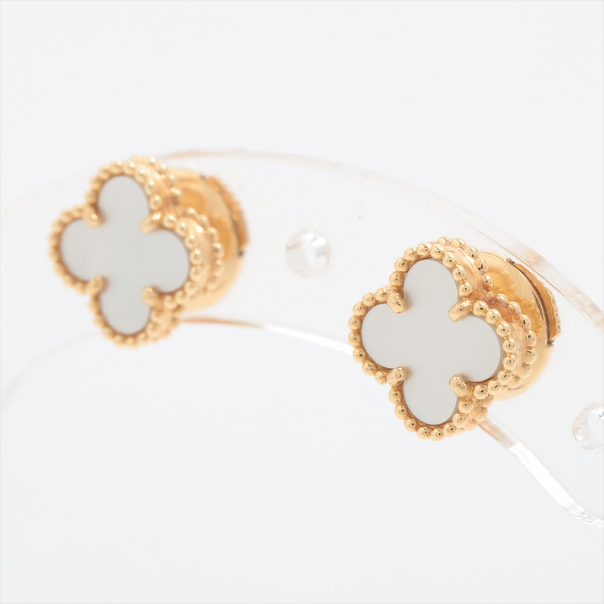 Van Cleef & Arpels Sweet Alhambra shells Piercing jewelry 750(YG) 2.7g VCARA44800