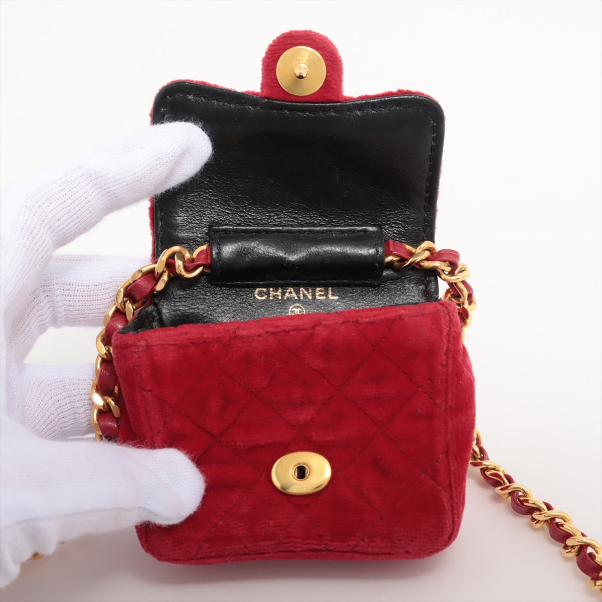 Chanel Mini Mini Matelasse Velour Pouch Red Gold Metal fittings Shoulder pouch Coin case