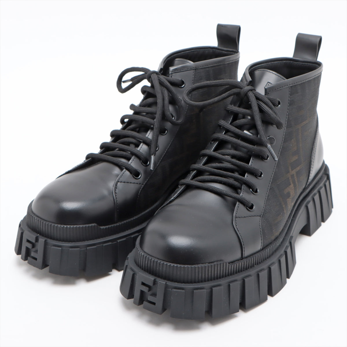 Fendi Canvas & leather Boots 7 Men's Black 7U1641 Force ZUCCa Is there a replacement string